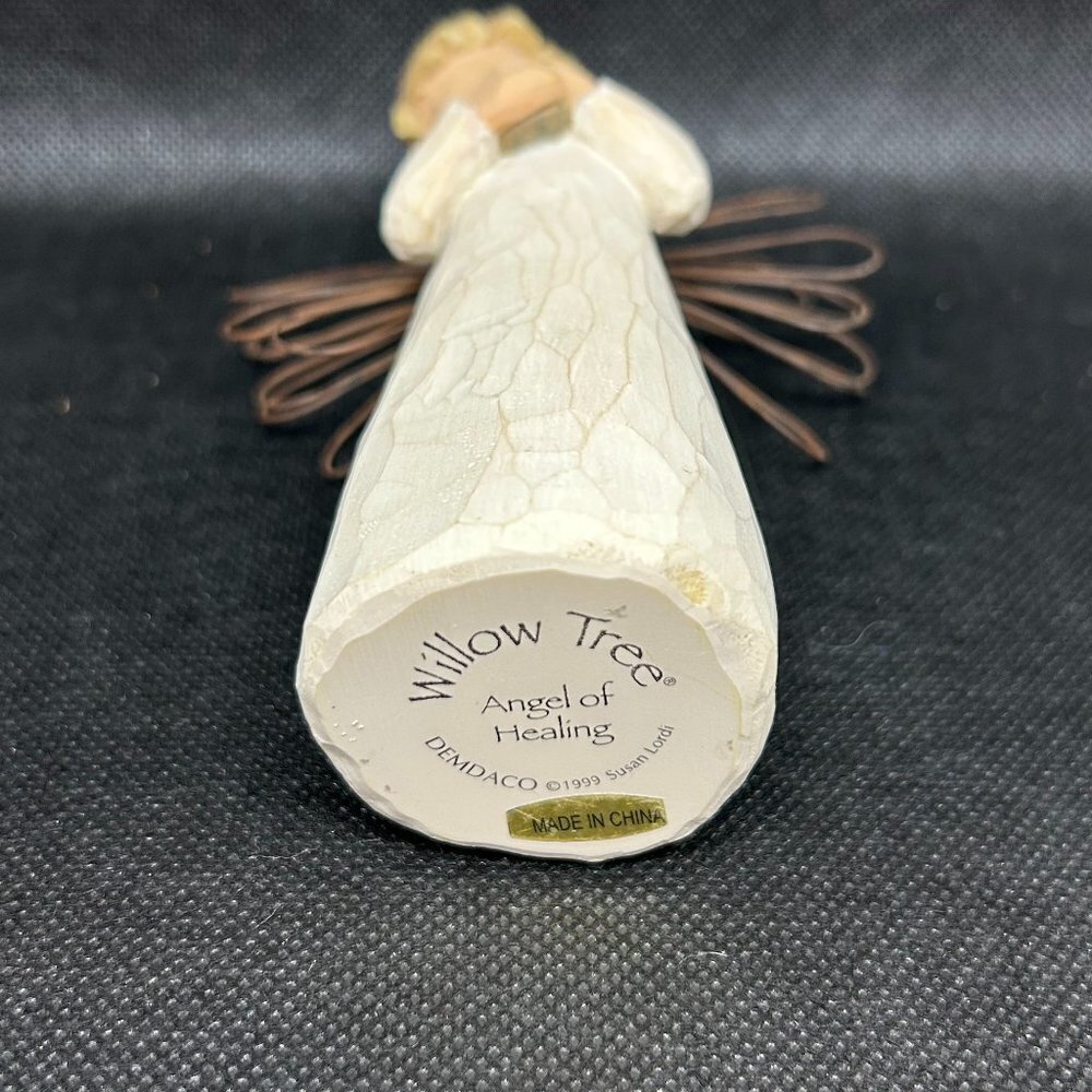 Willow Tree "Angel of Healing" figurine - Picture 3 of 3